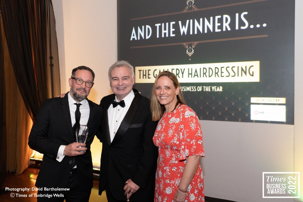 Lorenzo Colangelo (The Gallery Hairdressing), Award sponsor Wendy Read (HR Revolution) & Eamonn Holmes