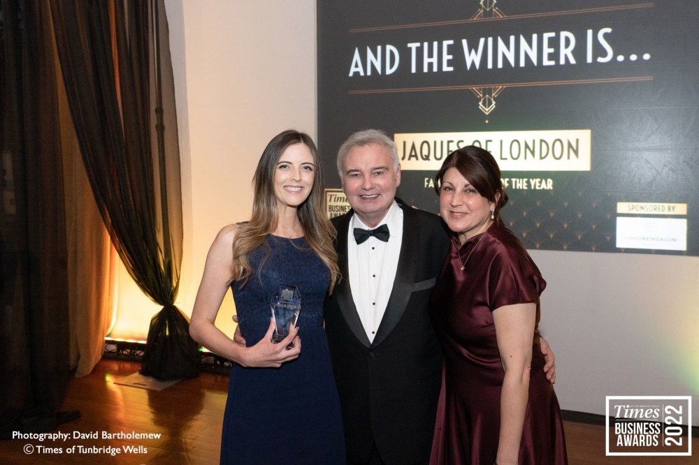 Andrew Mann (Clarity Homes & Commercial), Award sponsor Louise Shaw (Brewin Dolphin) & Eamonn Holmes