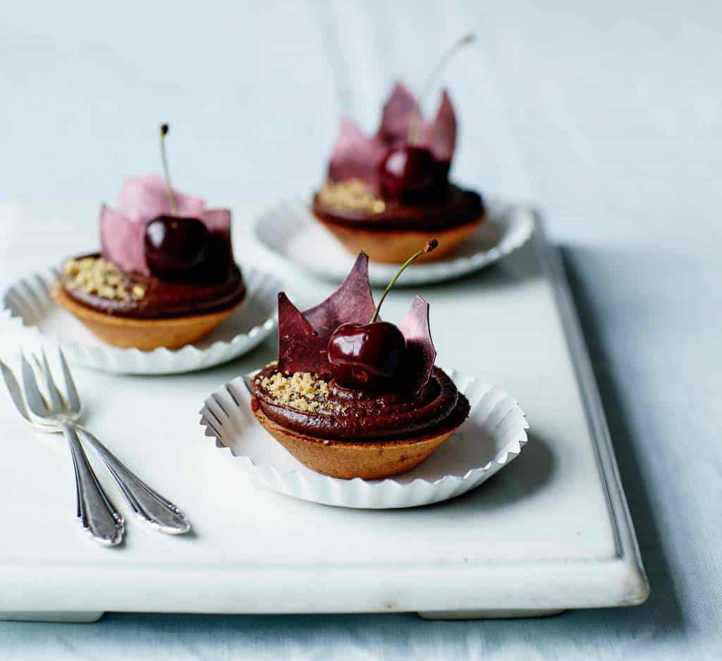 Chocolate and cherry tarts