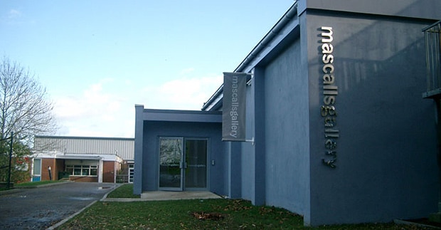 One Warwick Park 2
