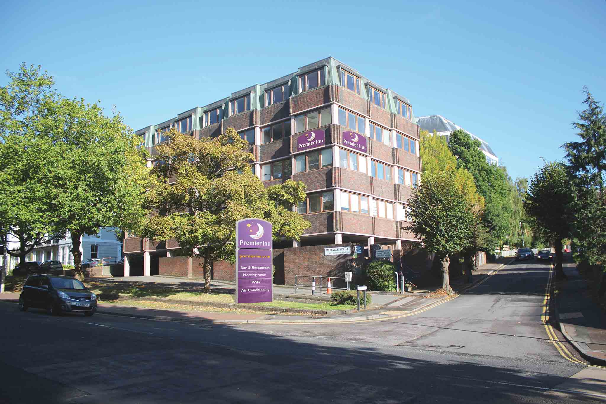 Premier Inn Tunbridge Wells