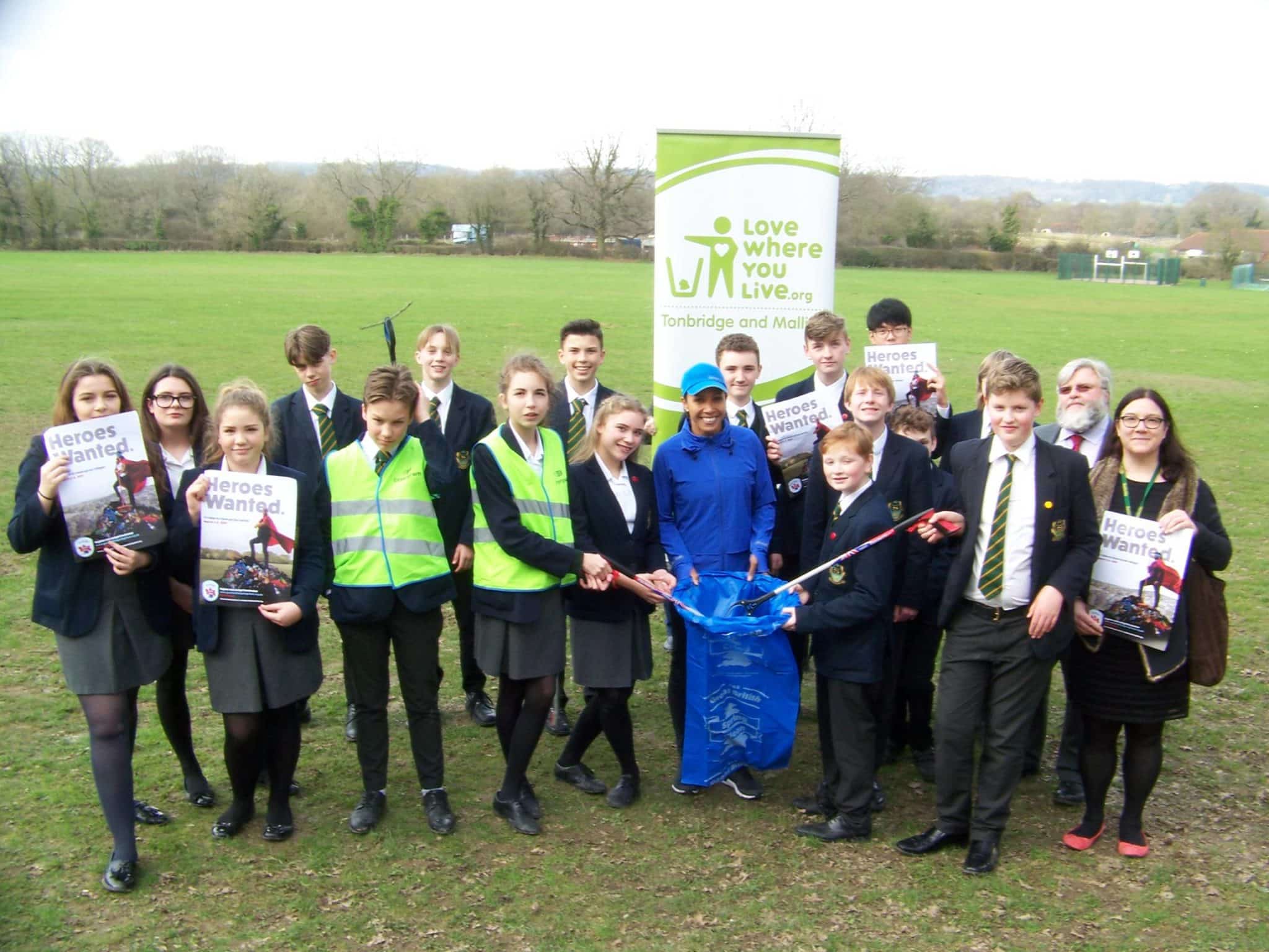 Dame supports Great British Spring Clean