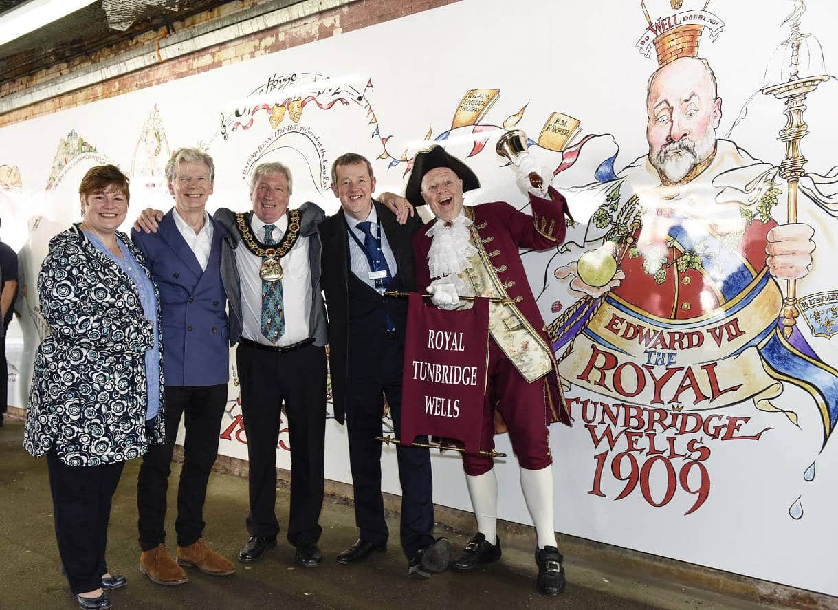 New mural maps the town's history