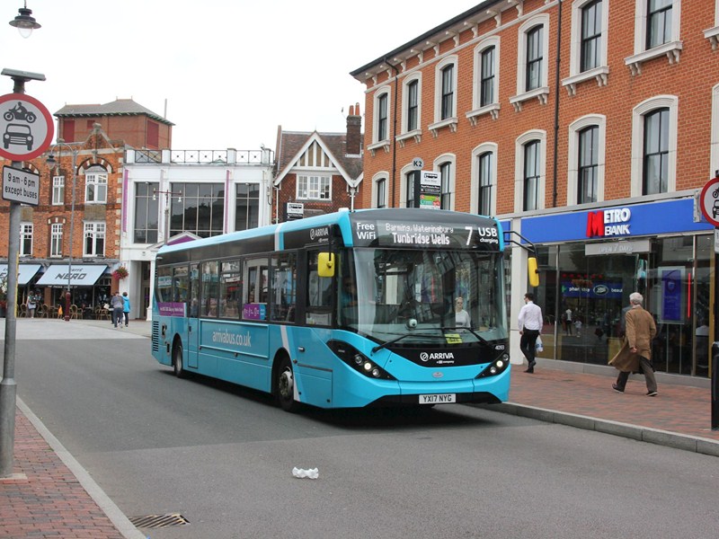Tunbridge Wells to get a late night bus to Knights Park