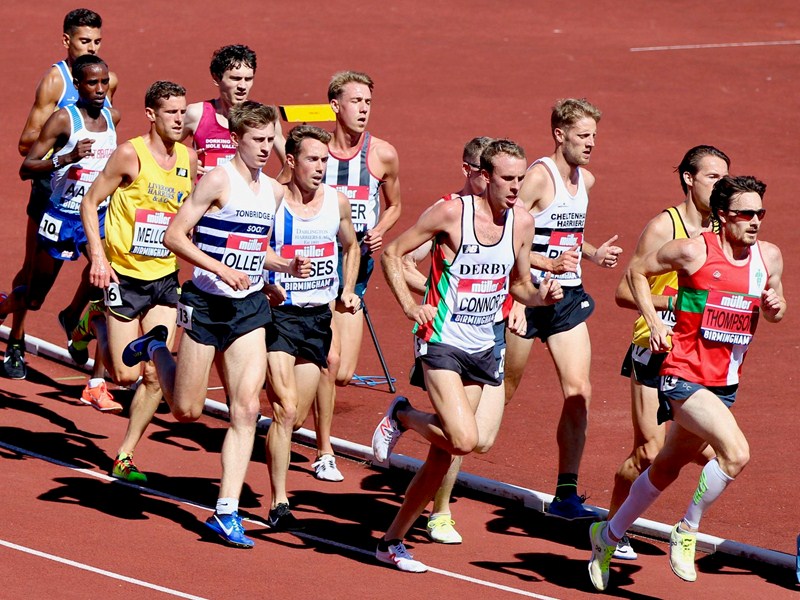 Tonbridge mens' team storm to victory and win back crown