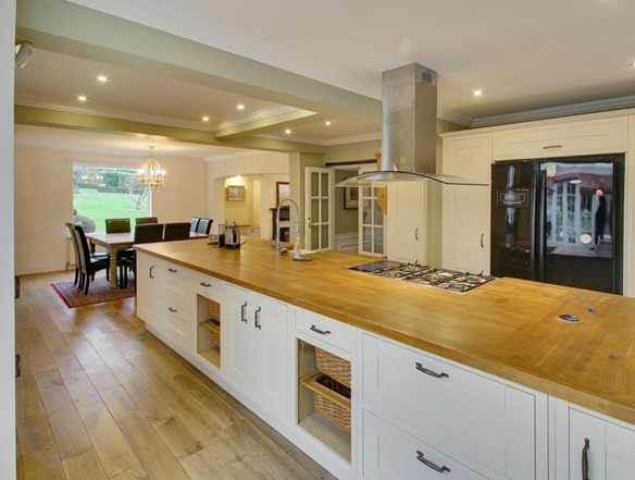Chart Mill in Chart Sutton has a kitchen well-suited to entertaining guests