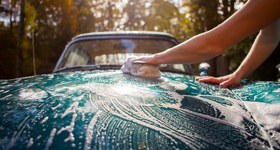 Man fined for having his car washed during lockdown