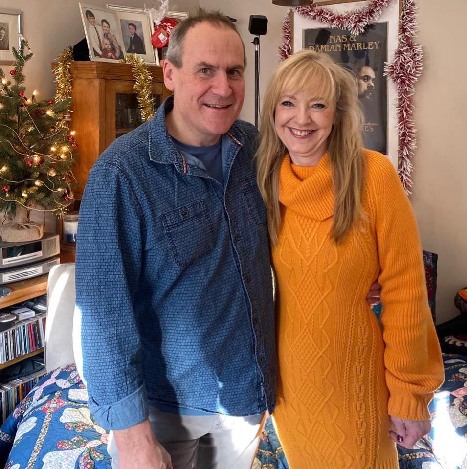 Romantic nurse melts hearts as Iceland proposal goes viral