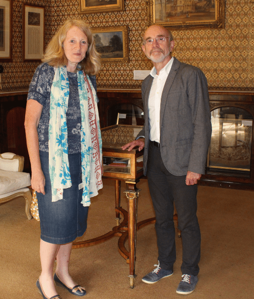 Historic handover as new Salomons curator arrives