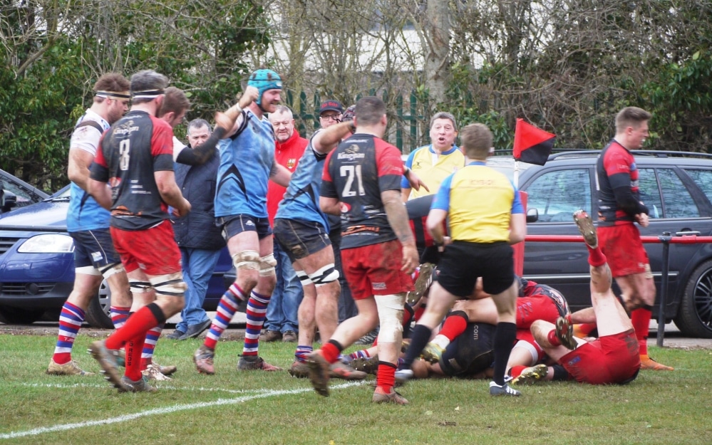 Rugby: Tonbridge Juddians half-backs run show at Old Redcliffians